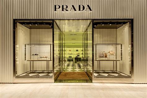 prada lojas no brasil|bolsa da Prada.